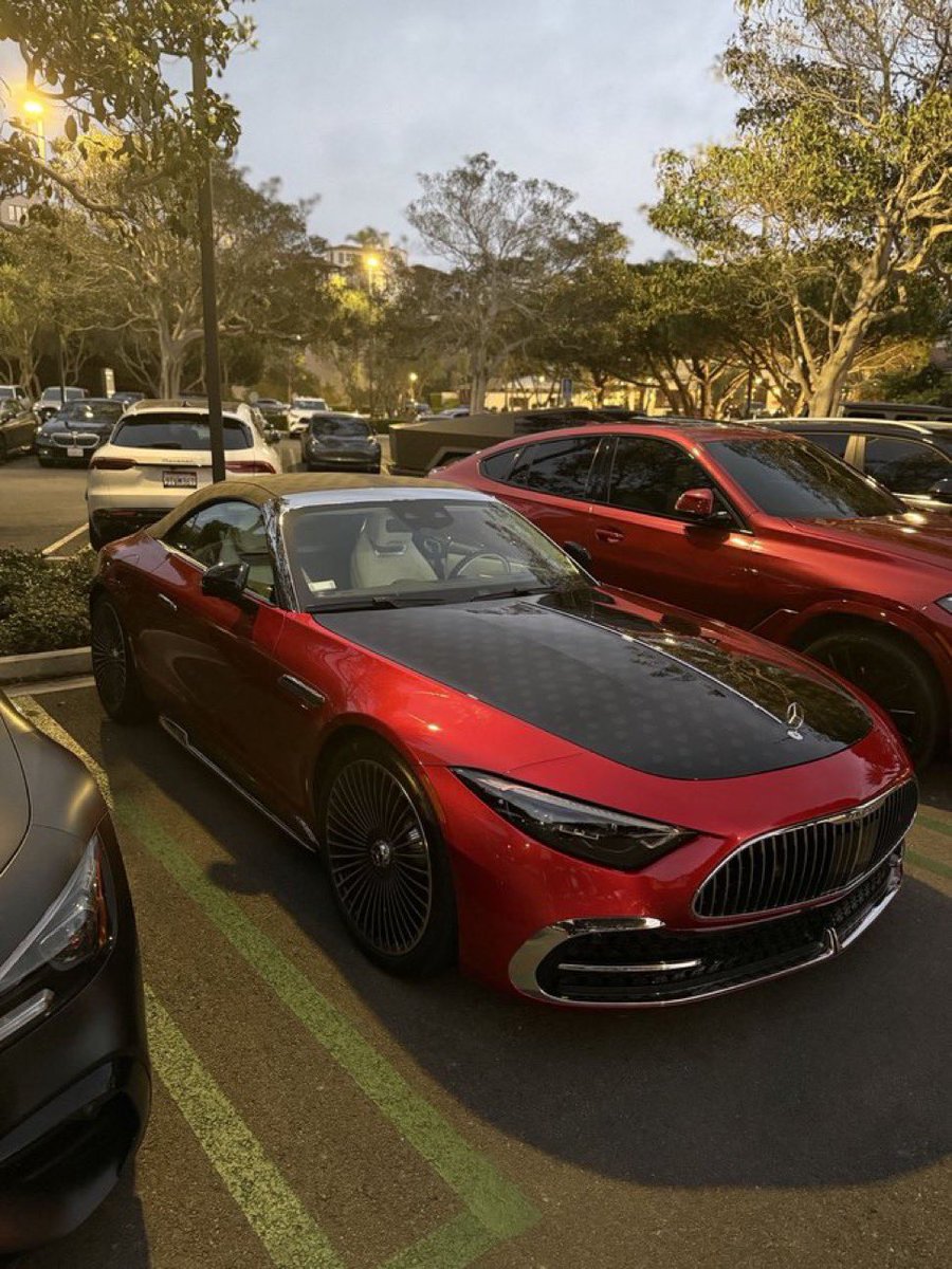 STARBOY GUCCI🖤🦉🖤 tweet media