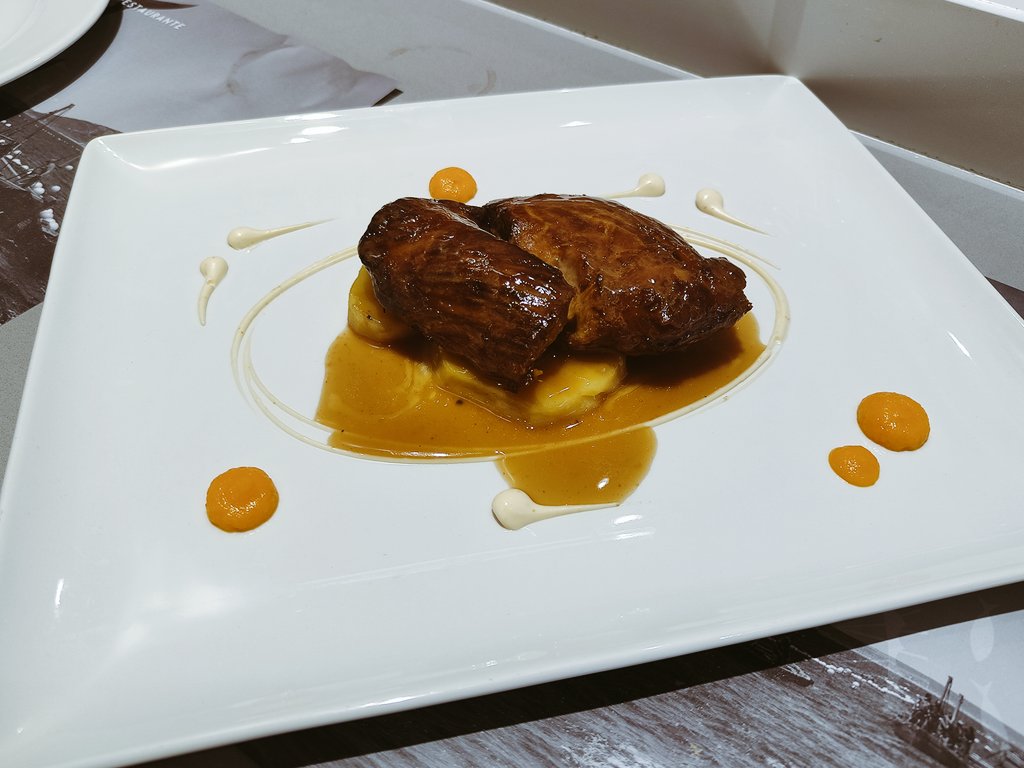 Álvaro de Diego tweet media