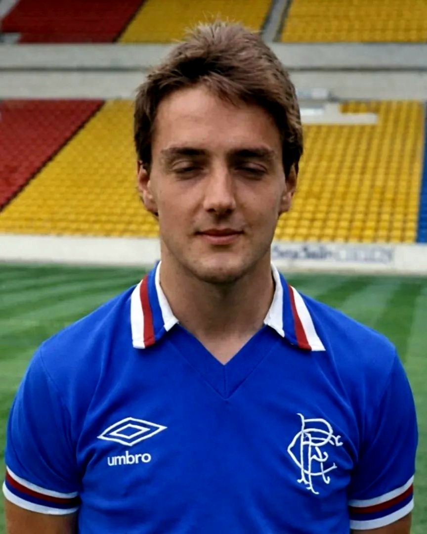 𝐖𝐞 𝐀𝐫𝐞 𝐓𝐡𝐞 𝐏𝐞𝐨𝐩𝐥𝐞 tweet media