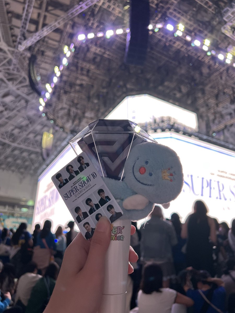 Day 3 ,, รอบนี้พี่เก็บครบทุกวันนะฮะ 💙

#슈퍼주니어 #SUPERJUNIOR
#SUPERSHOW10_SJCORE