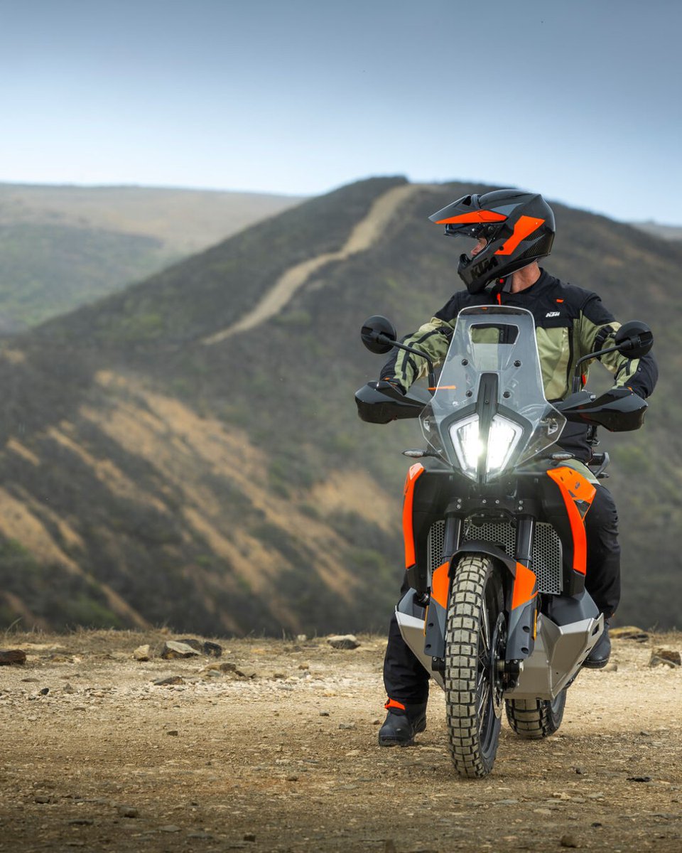 KTM UK Official tweet media