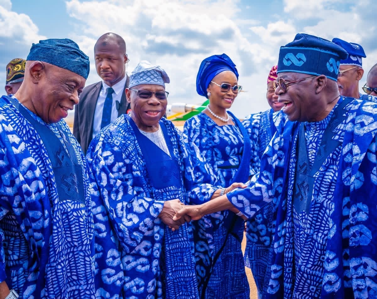 DailyTimesNGR's tweet image. President Bola Ahmed Tinubu has commended the pace of development in Ogun State, describing it as a model of purposeful leadership and visible progress.

👉🏽Follow Daily Times Nigeria for more updates 

#DailyTimesNigeria #NewsUpdate #Tinubu