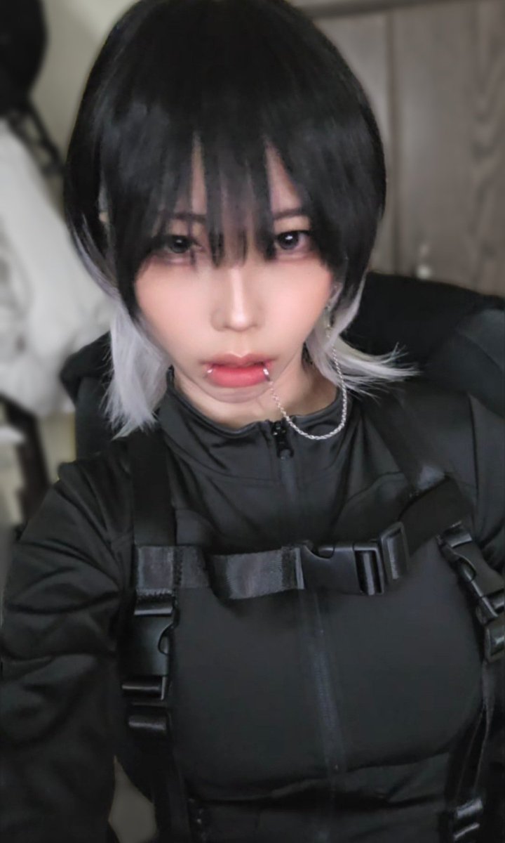 an_otherr's tweet photo. Hi, looking for #moots :)

She/they, 20+, and bi
Anime, games, catboys, and yuri

Cosplay sometimes~

 ♡/↻ to be mutuals (no minors)
#promotwt #moothunt #anitwt #gamingtwt https://t.co/GVt6EP5jB1