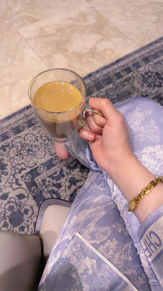 ᥫ᭡ 乇𝐌𝐌乇 tweet media