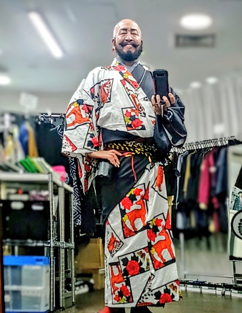 ワルダー tweet media