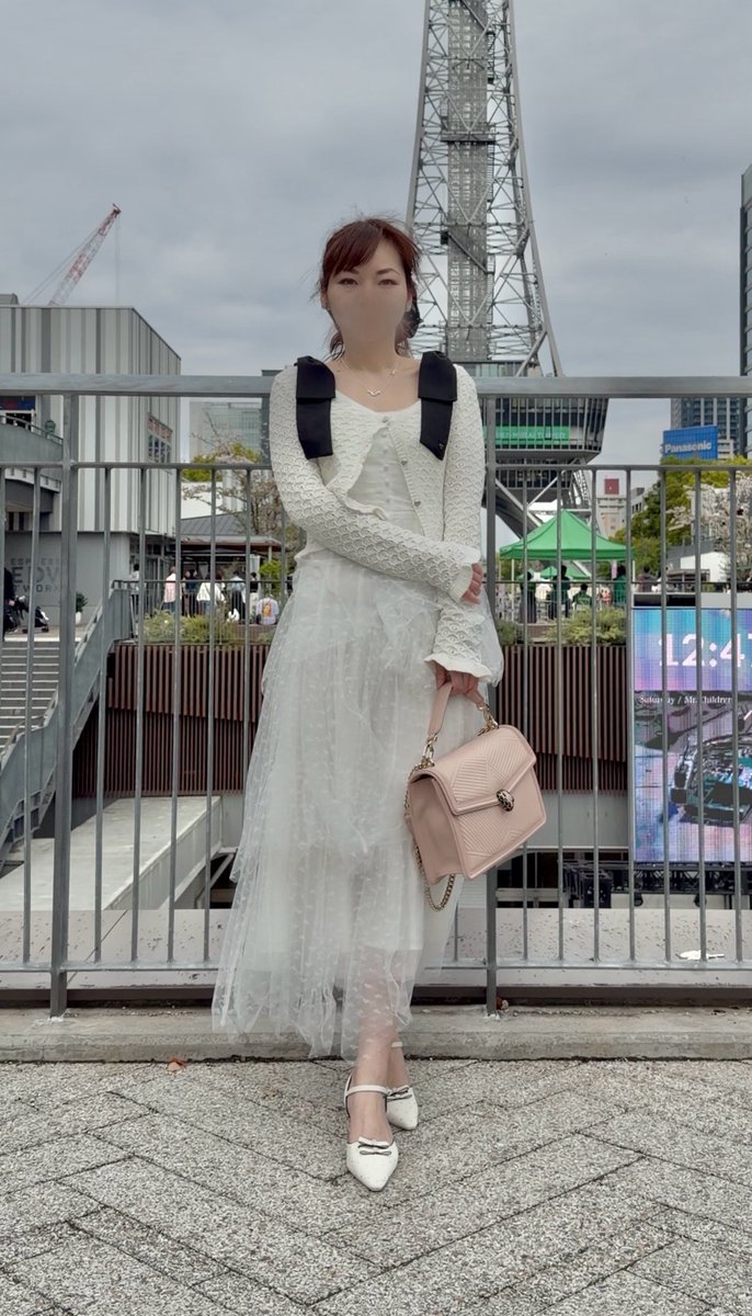 TORASH12's tweet photo. 花見行くつもりでしたが、ダンコになりました♡

皆さま、薄着の季節になってきましたね♪
街中に出かけたくなりますよねw♪

#妻フェチ https://t.co/lvruHkVPjV