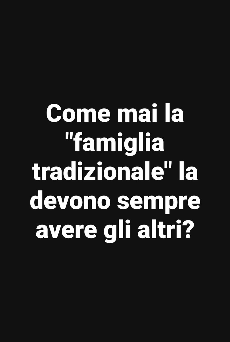 La prima manina tweet media