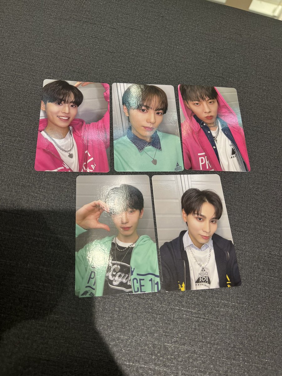 tag ˚✧ tweet media