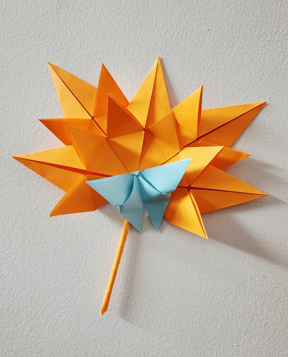 Emi • Empress 💋 tweet media