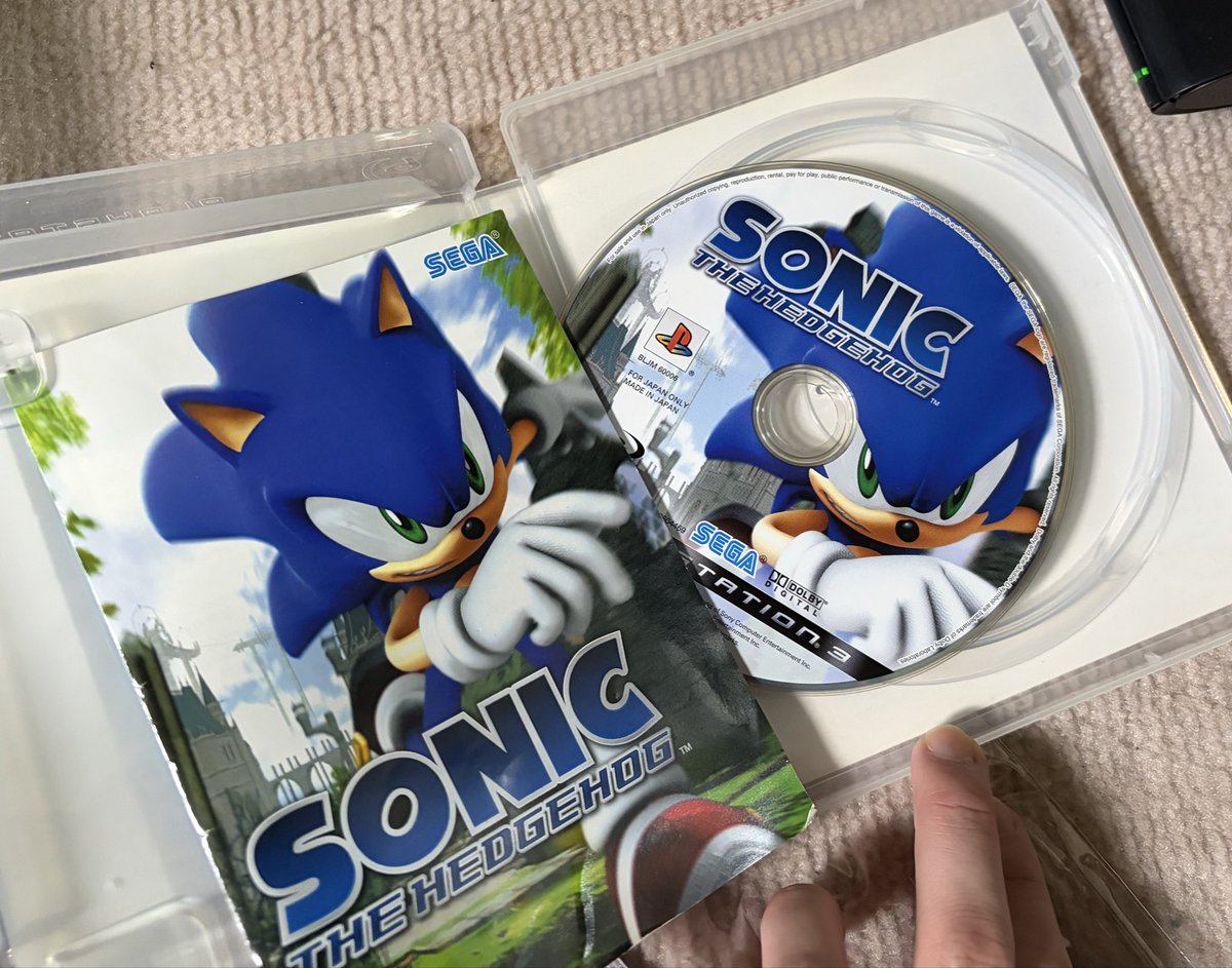 たすく tweet media