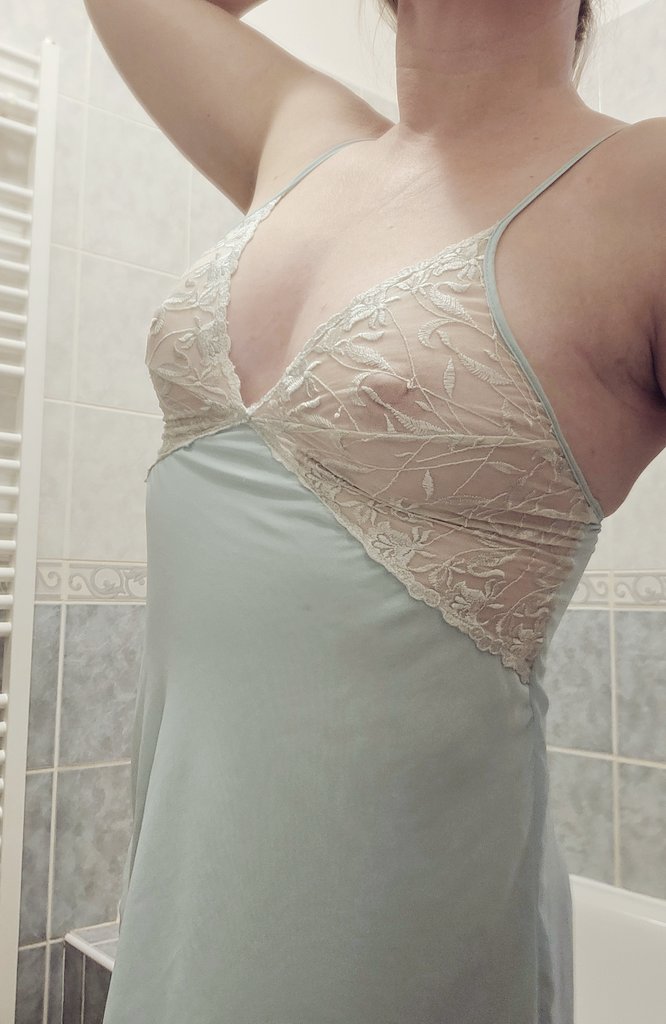 Duchess Georgiana Cavendish tweet media