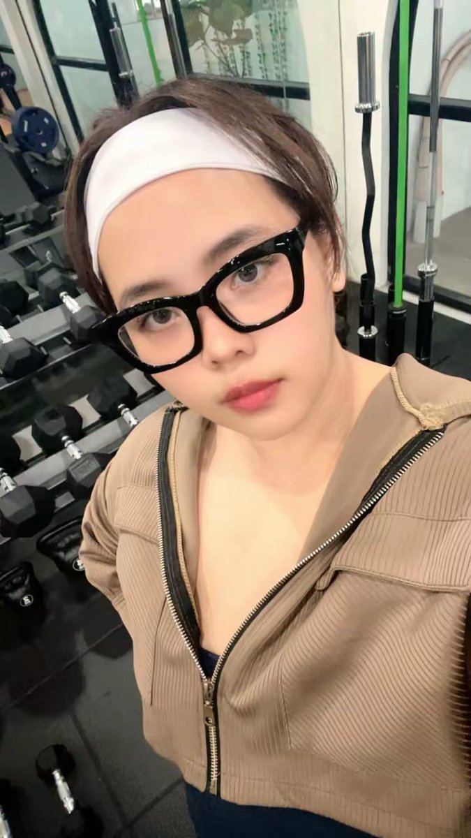 IryDengky tweet media