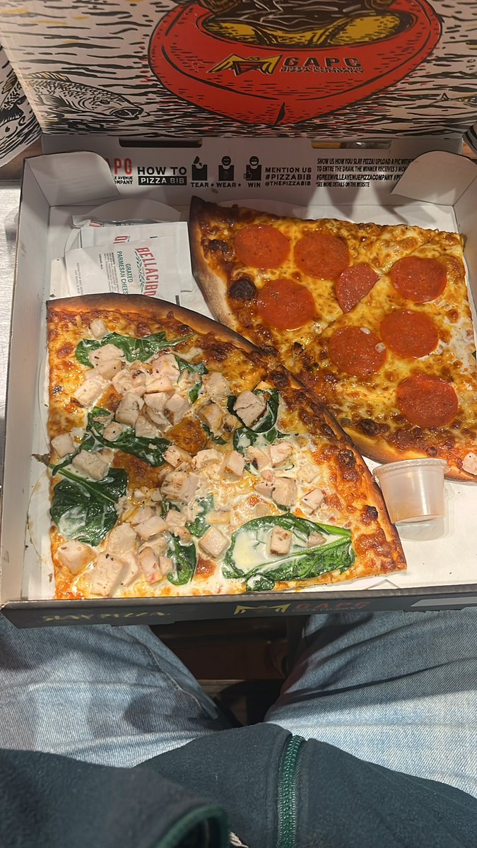 KowboyKriz's tweet photo. Mexican fatties is I. https://t.co/b3w9Du7AVf