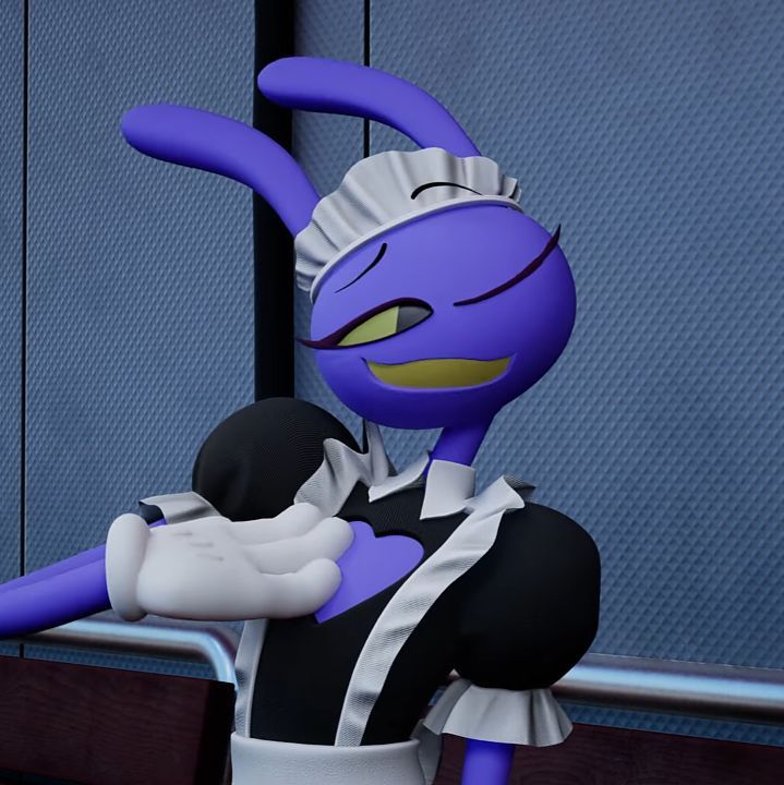 кошка работает. tweet media