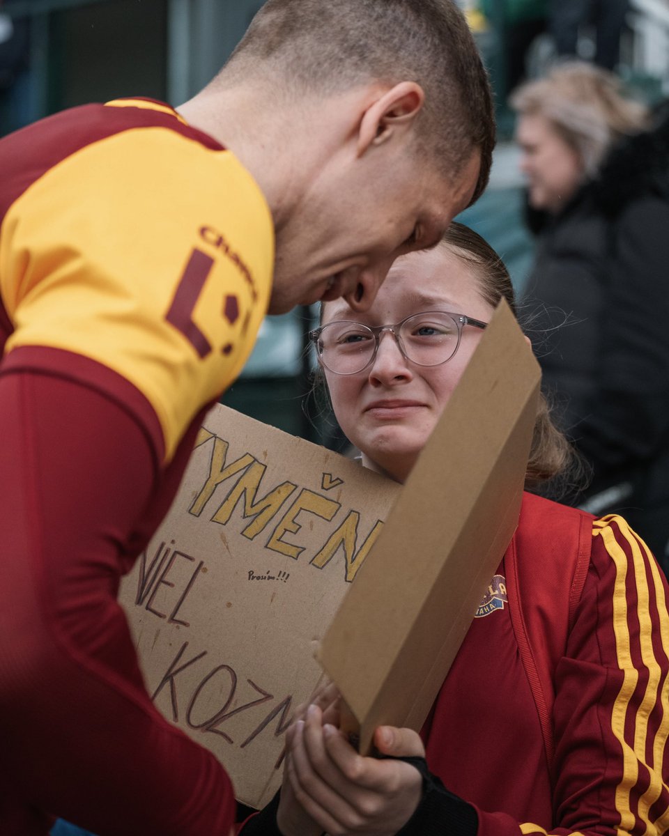 FK Dukla Praha tweet media