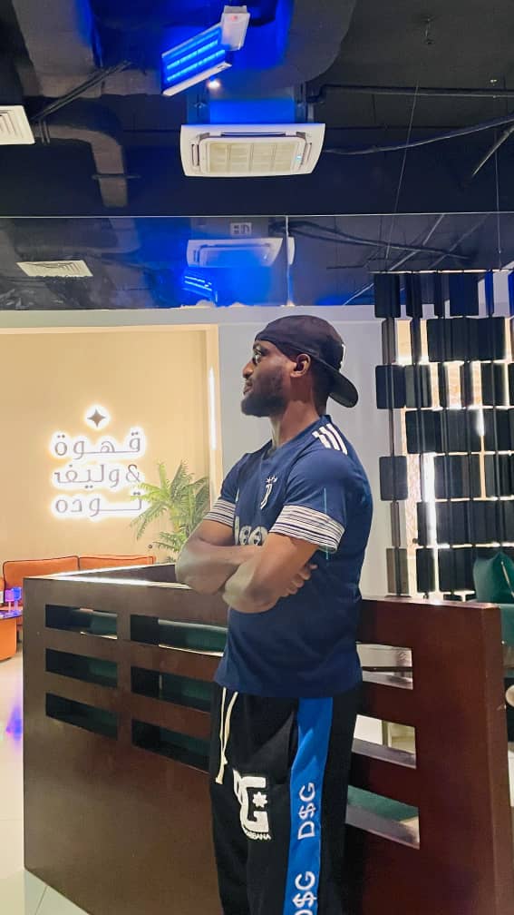 VAGO 👑 tweet media