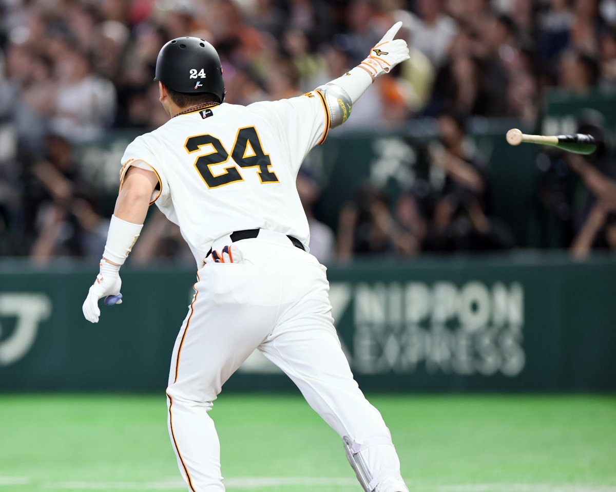 巨人情報@サンスポ tweet media