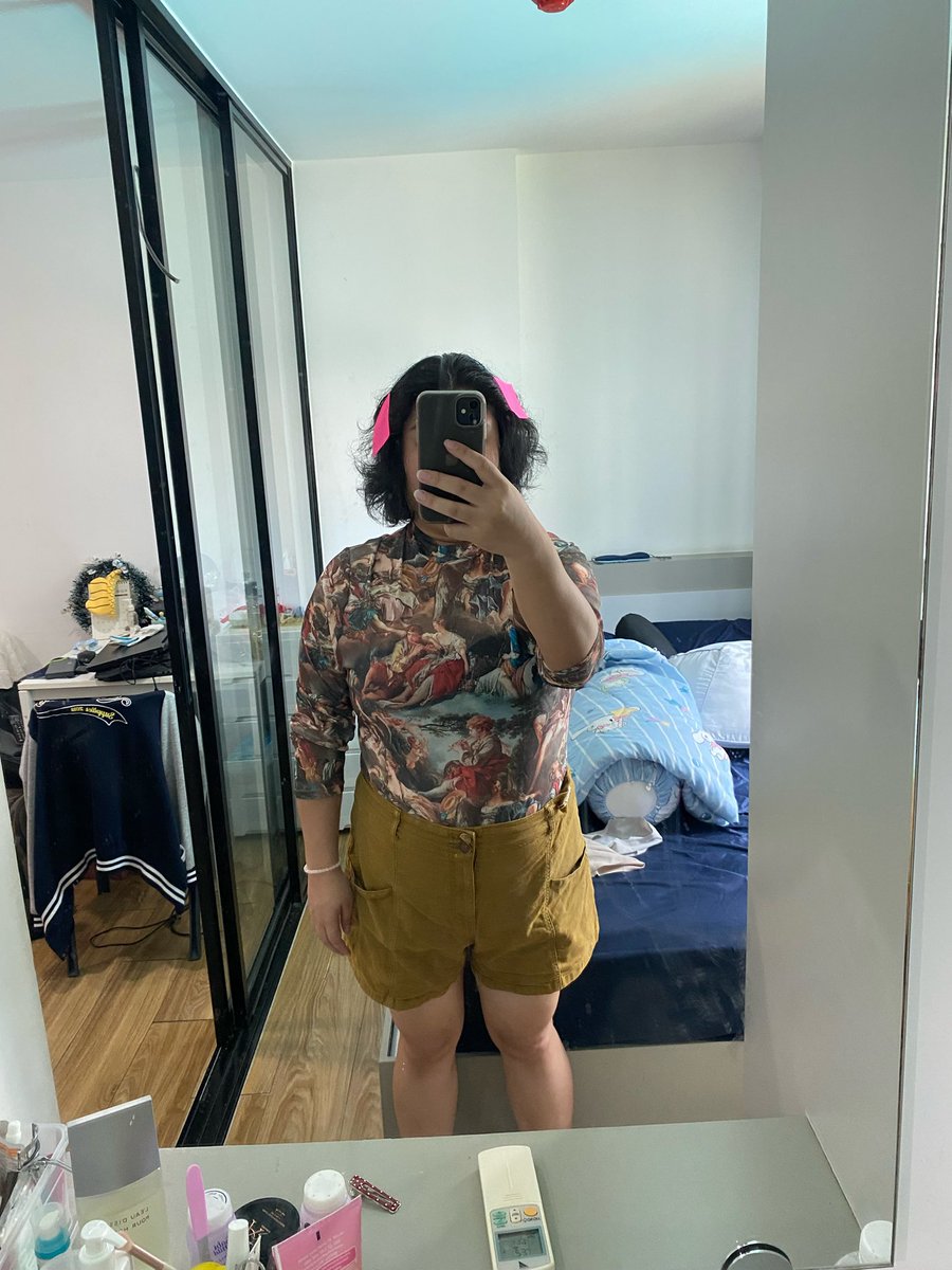 โอ้วเอ๋ว tweet media