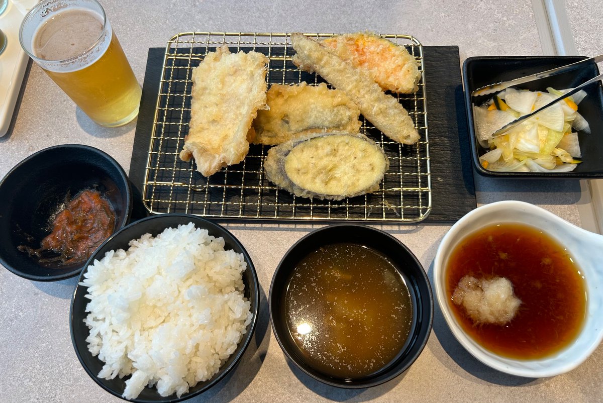 ゆりな🌼🤍❇️ tweet media