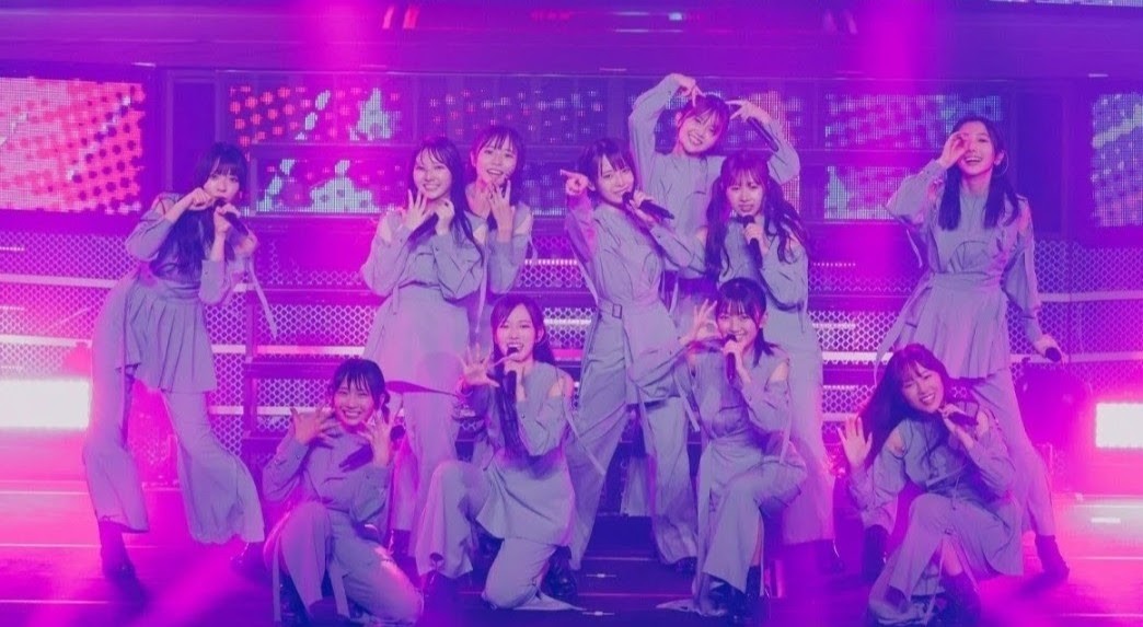 坂道の先を見てみたい tweet media