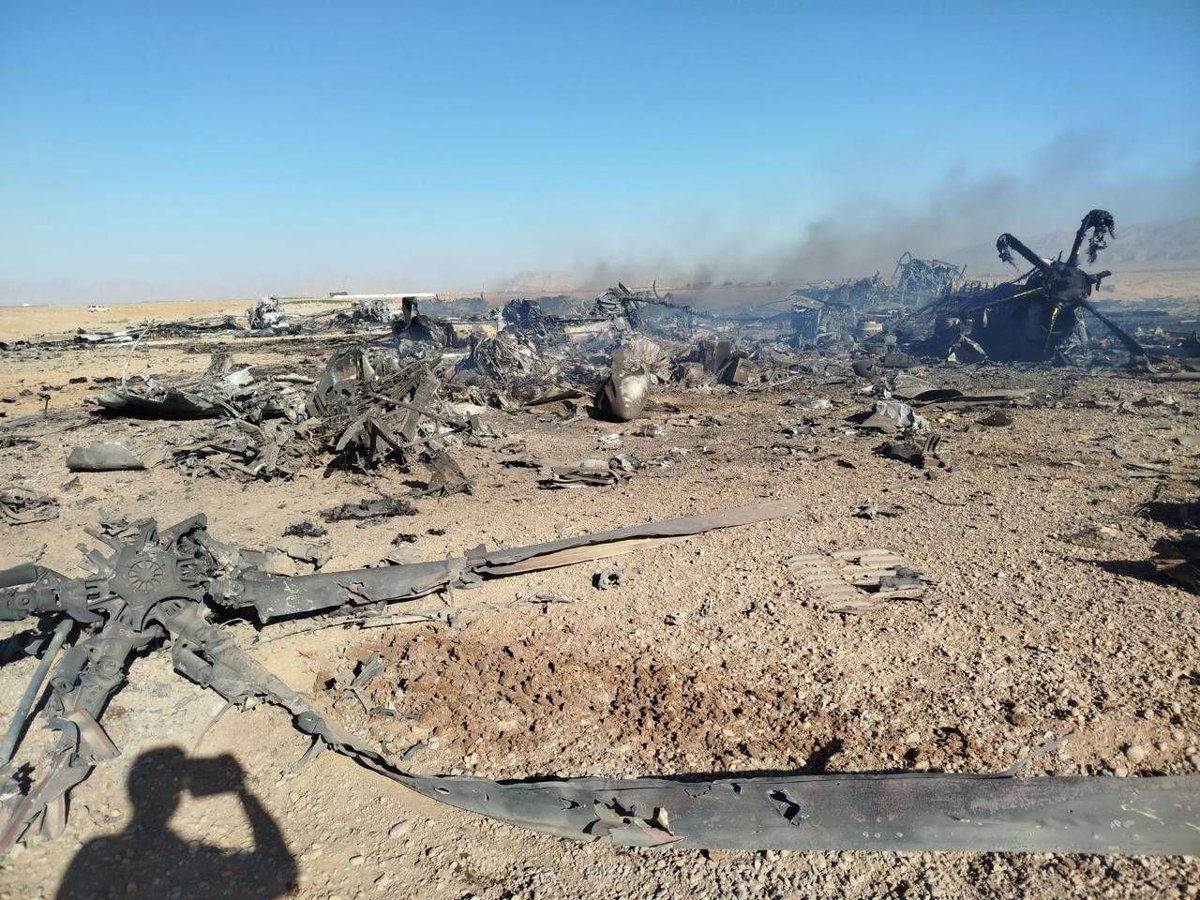 IranDefense's tweet image. The wreckage of the 2 MC/HC-130Js that landed in Iran

The 2 aircraft were left stranded as they were unable to take off, with the US stating it destroyed them to prevent capture. The 2 aircraft were likely damaged &amp;amp; emergency landed here. Evidently no FARP or airstrip