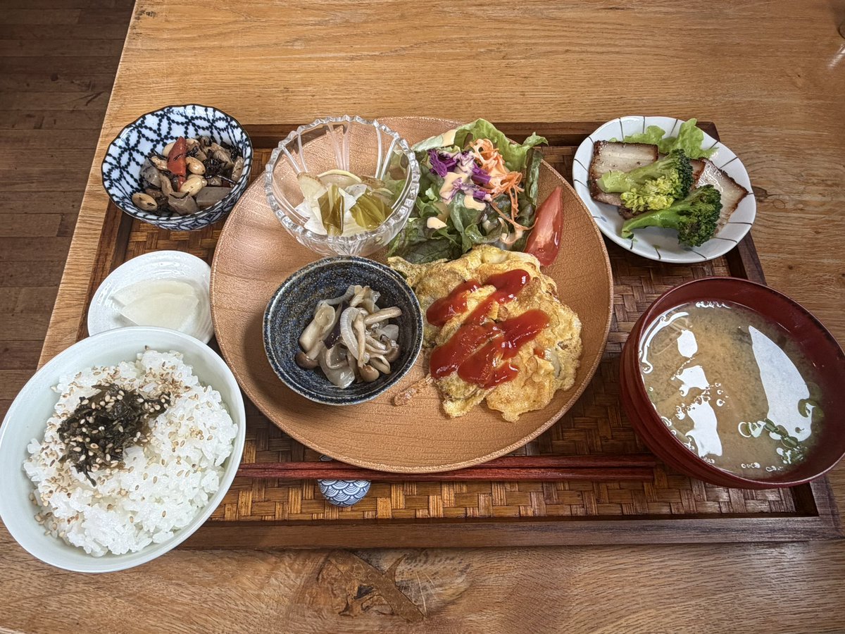 セレ@vrc tweet media