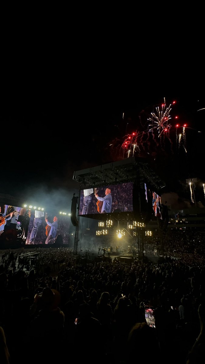 Pistol Patrick tweet media