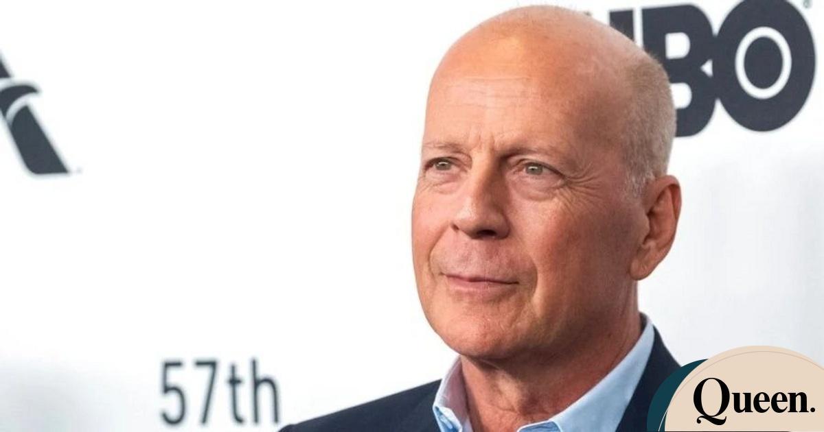 Queen.gr tweet media