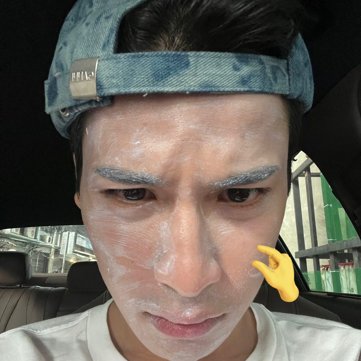 sant 🌧️ tweet media