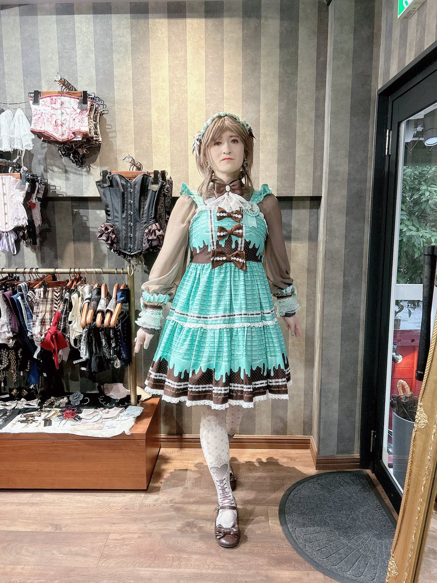 デストミラ tweet media