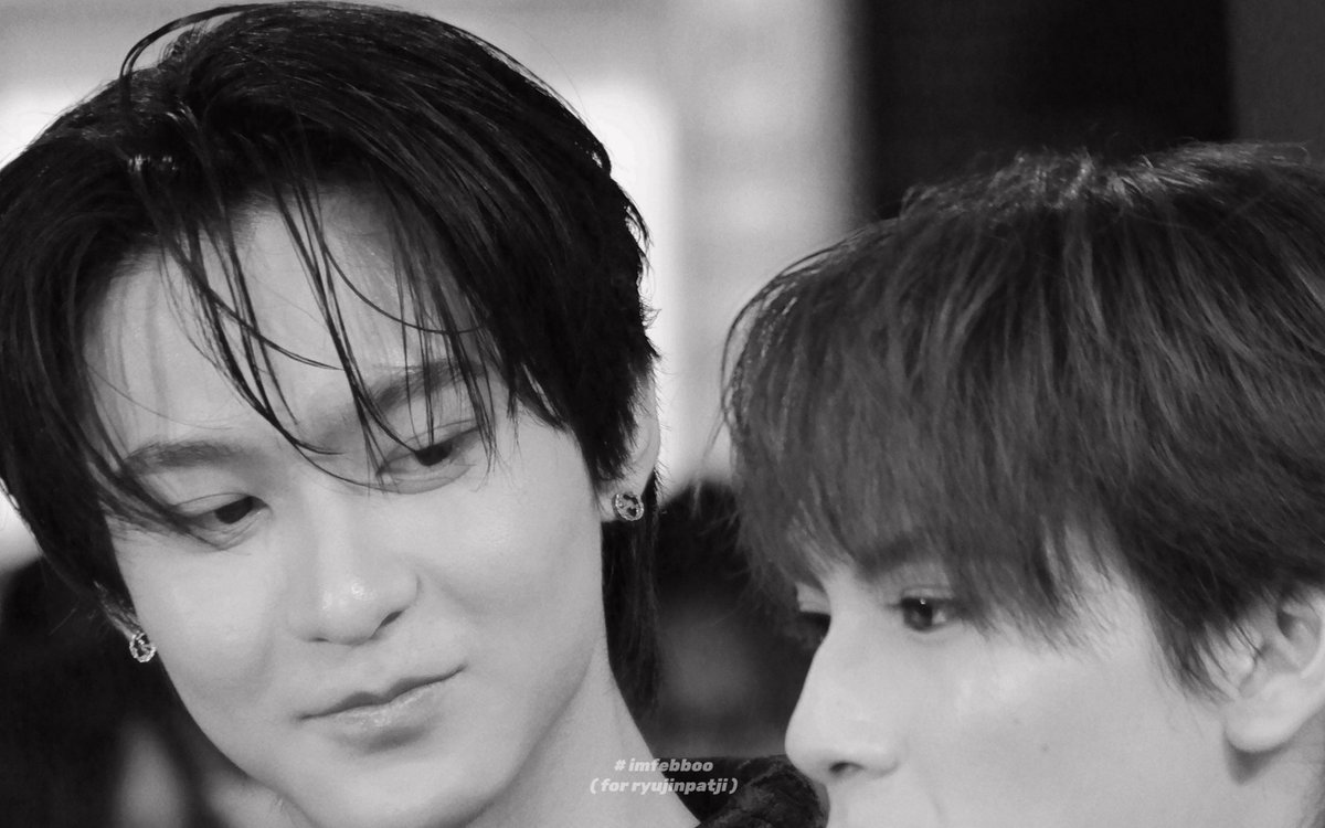 ฟอบอ . tweet media