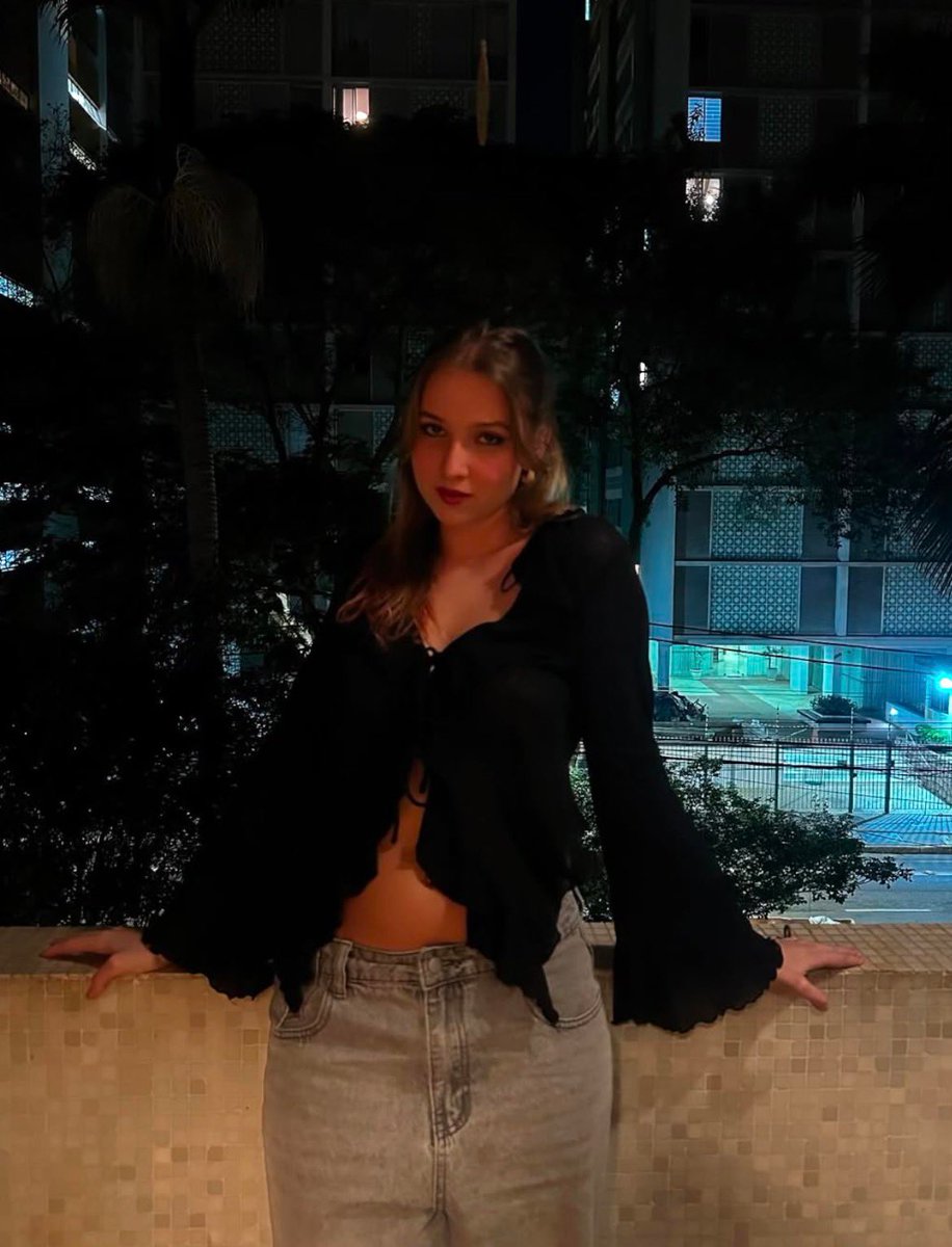 marvelizamos's tweet photo. ⠀⠀
✶⠀──⠀narcissa black &amp; @natirutspais.   
 
idade: 20 anos.
pronomes: ela/dela.
sexualidade: bissexual.
personagem: vampira.
lado: ordem. https://t.co/a9Mb1u15IG