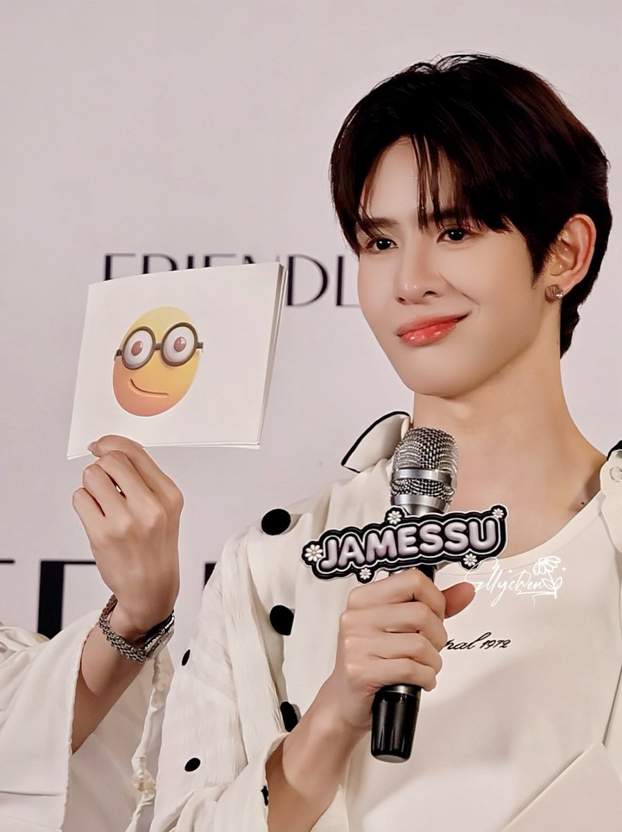 EllyChen-JSY 𑁍ࠬ tweet media