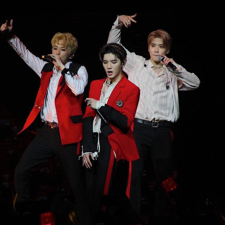 ️️️️ً tweet media