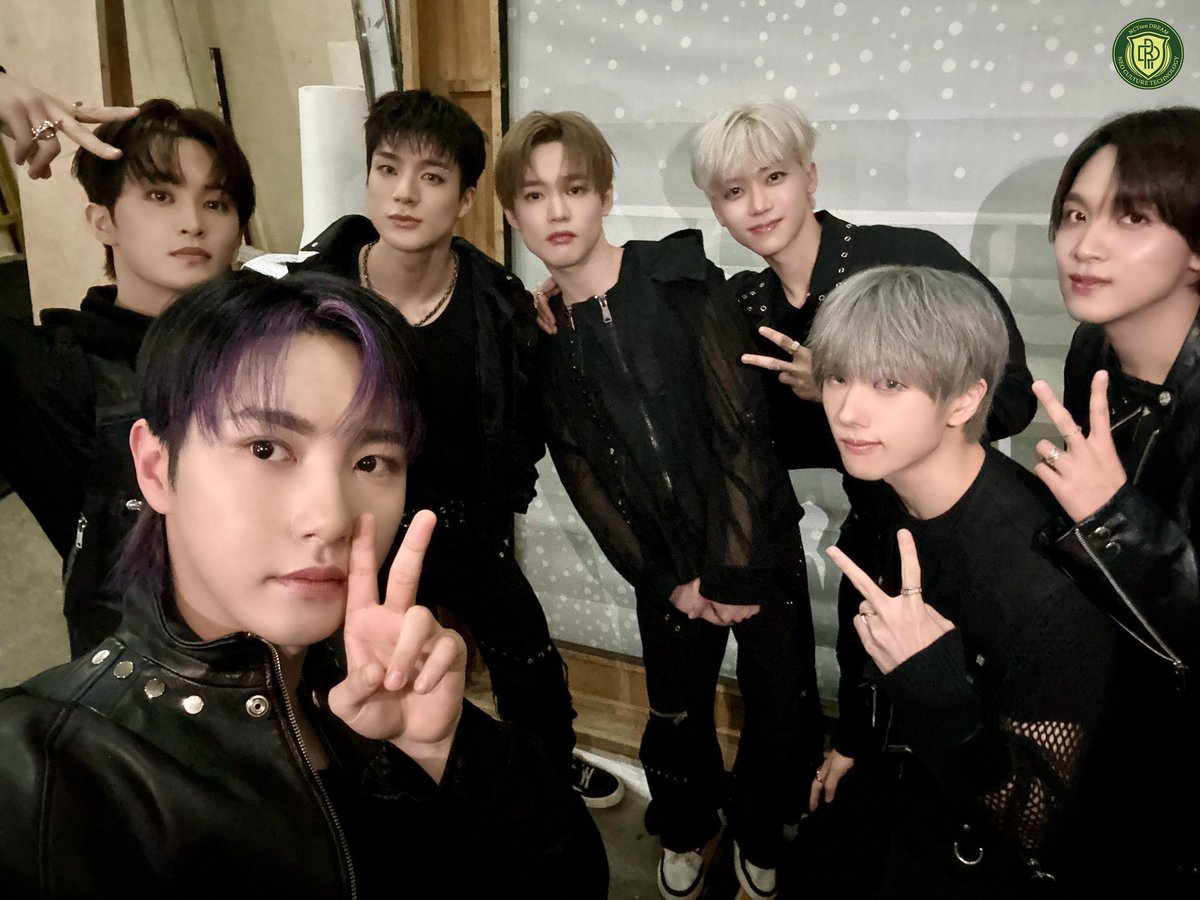 n년전 오늘의 런쥔 tweet media