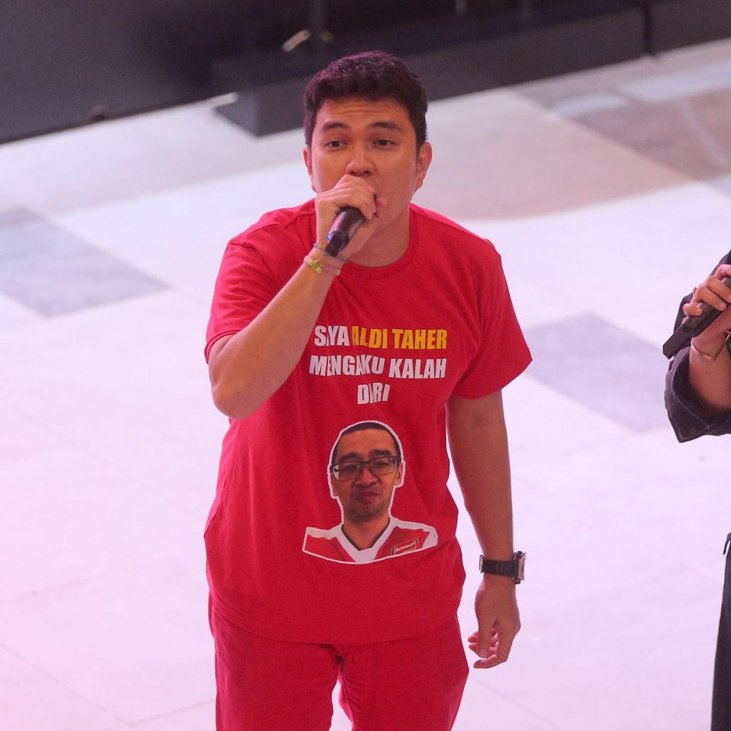 Kucing Reply' tweet media