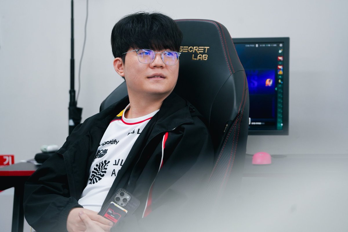 ilang798700's tweet image. #stage1 #Meteor #T1VALORANT 
T1 vs VL