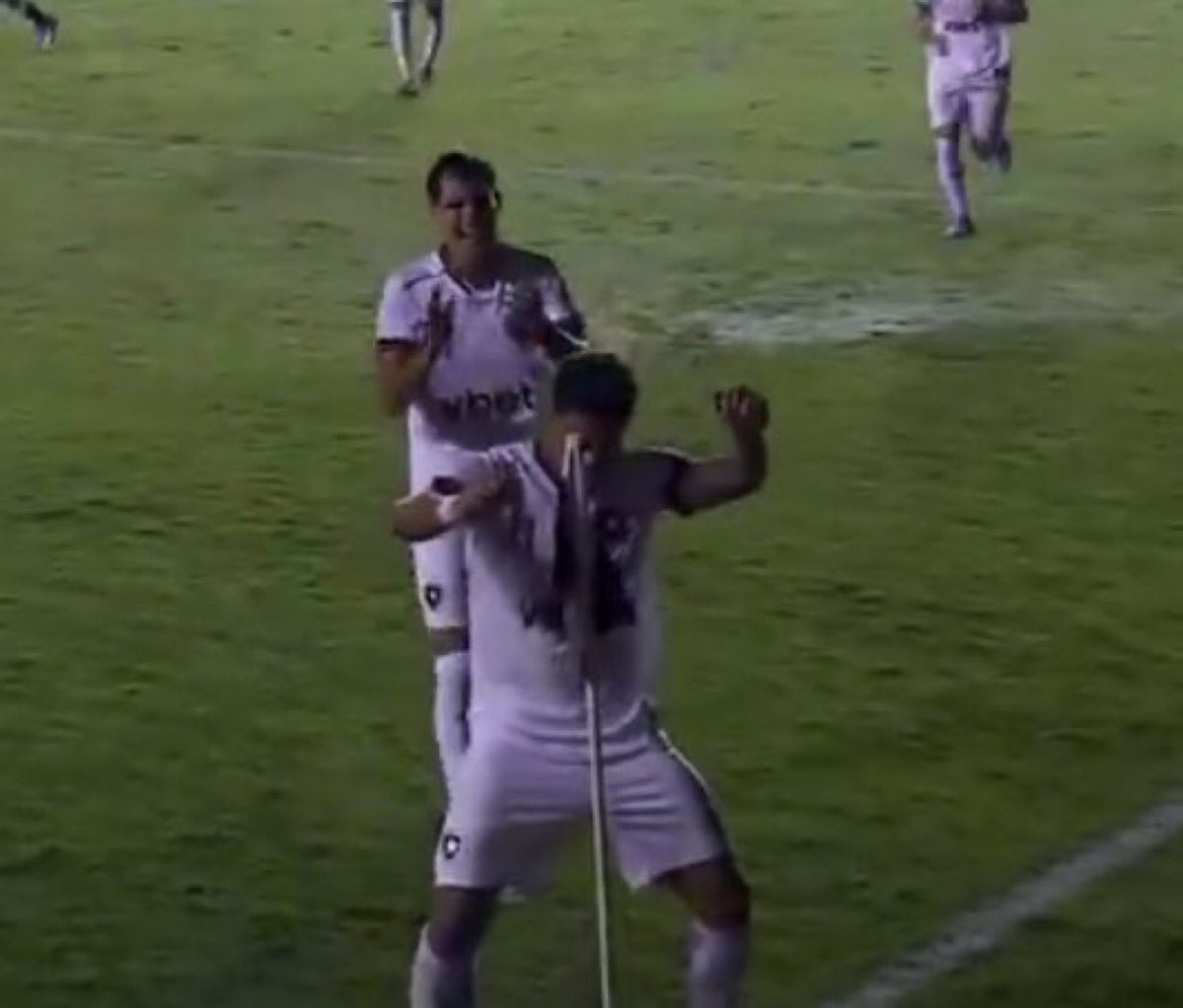 lanu ★彡 🏆🏆|CAMPEÃO MUNDIAL E CAMPEÃO DA AMERICA tweet media