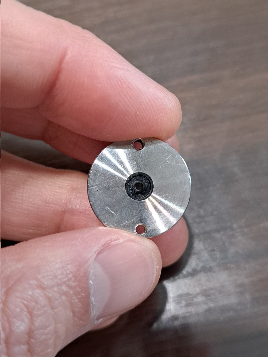 QB ZOMBIE tweet media