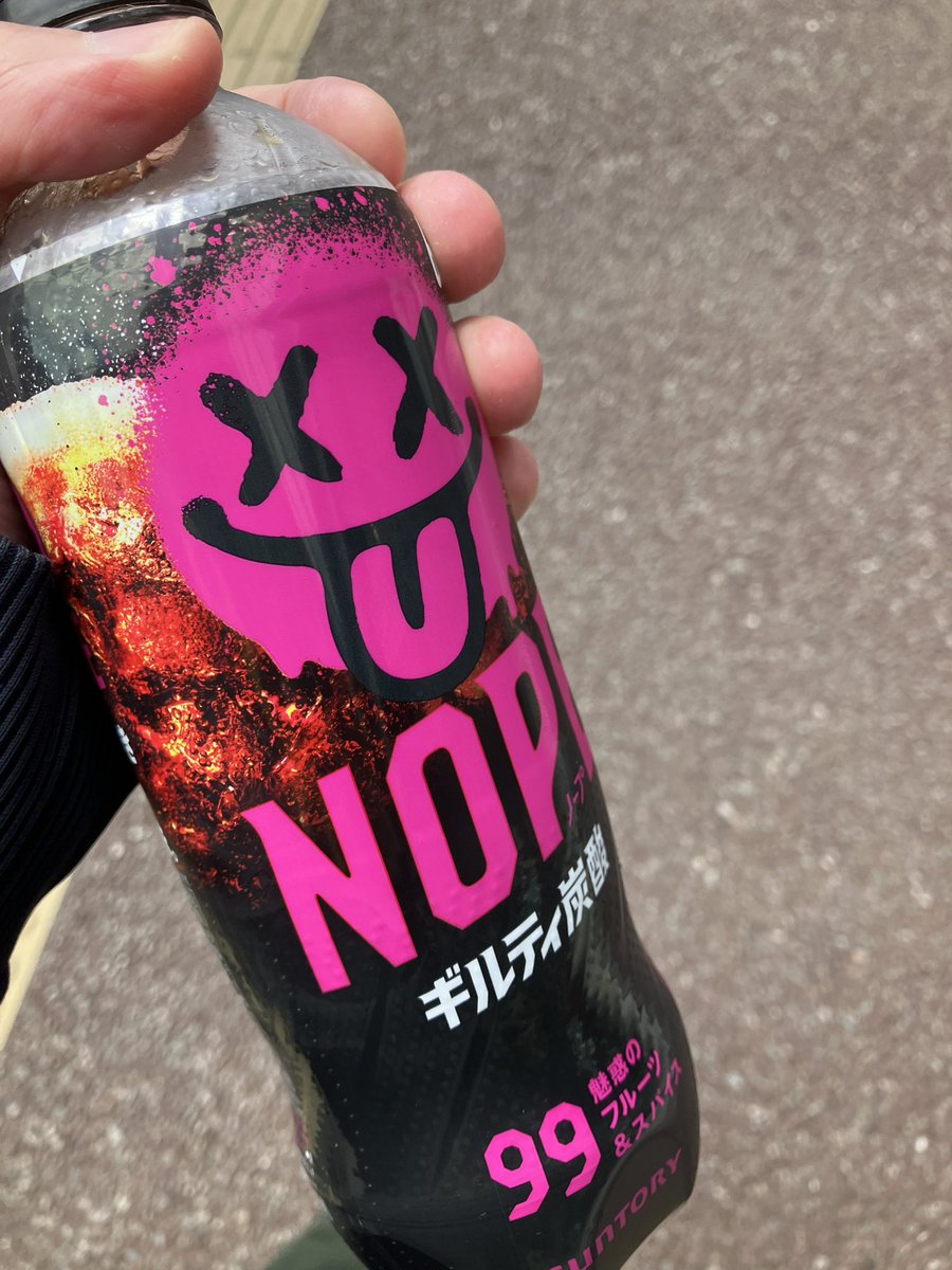 カルパチ tweet media