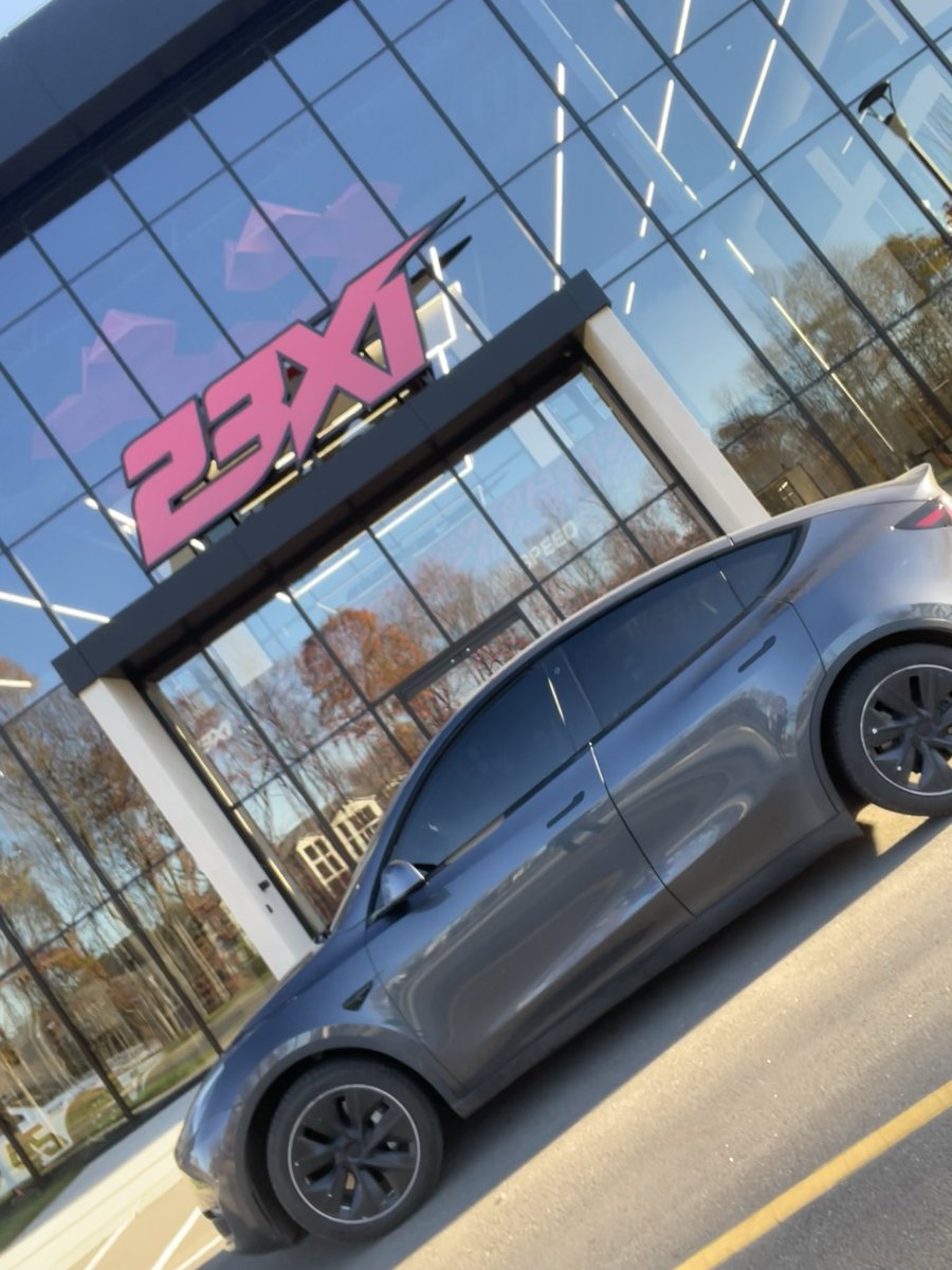 Jon Henry tweet media