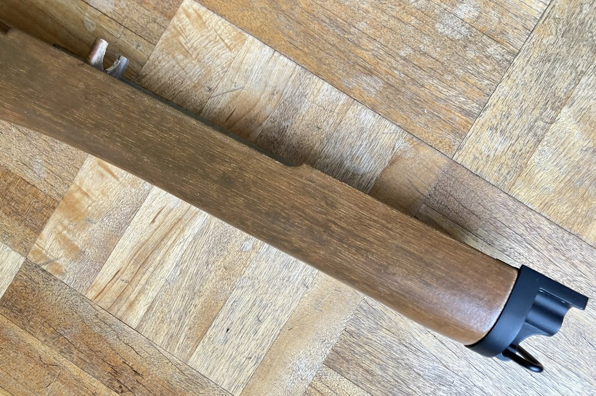 KG_Kotorisky's tweet image. Mini-14用リアルウッドキット（嘘）

4/1過ぎてるは忙しいで放置してたらニスも固まったしもうこれぐらいで勘弁な😅

 #Mini14