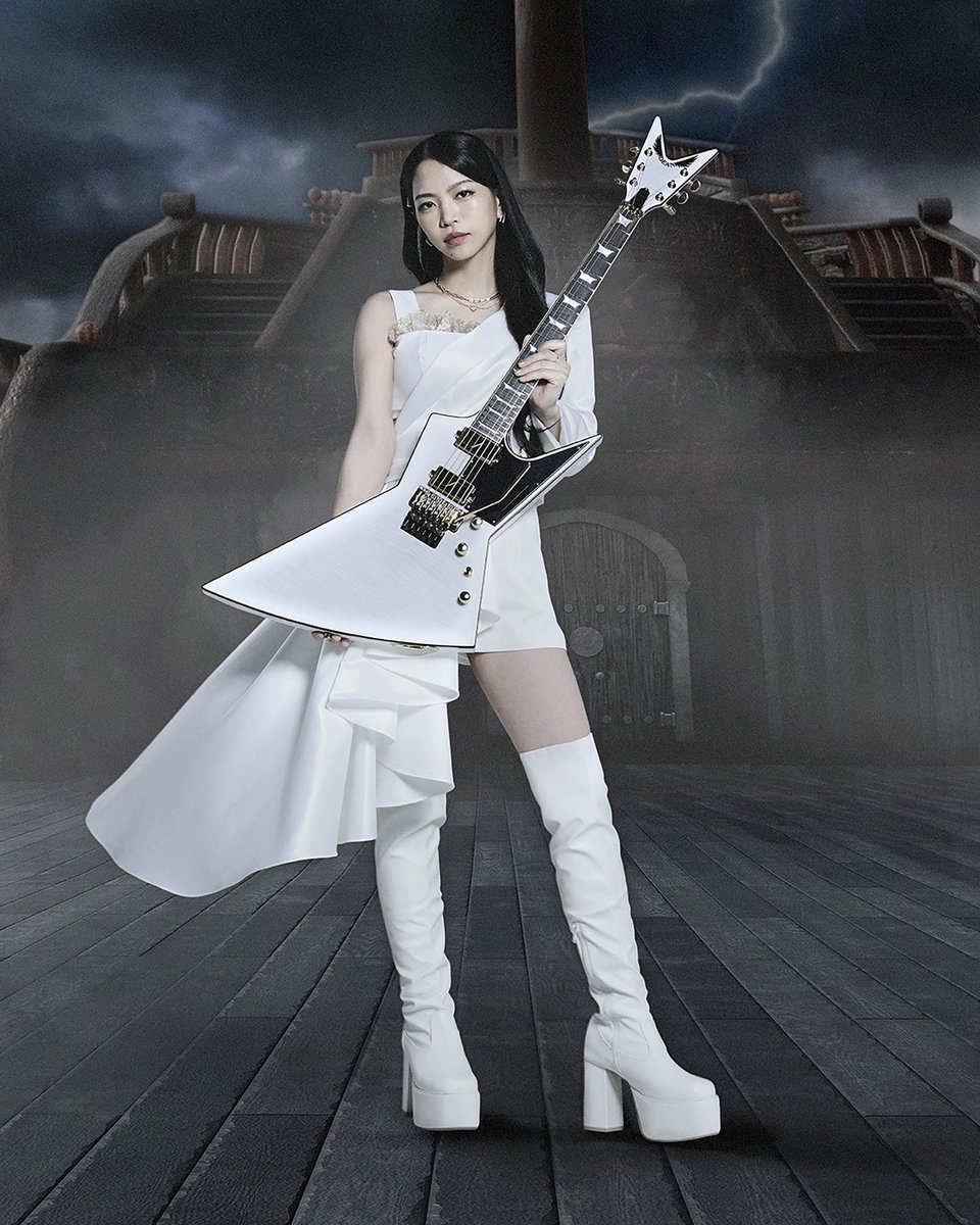 LOVEBITES tweet media