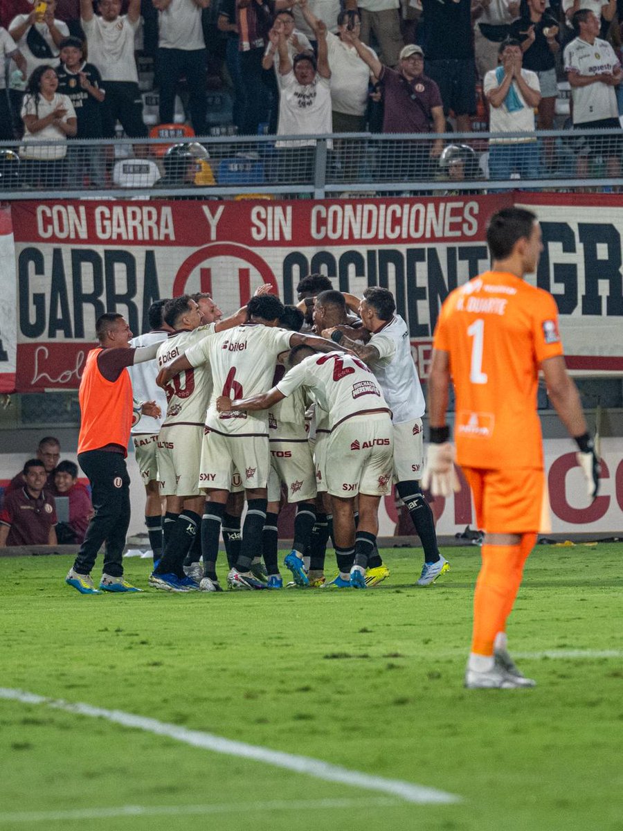 A PRESIÓN 🎙️ tweet media