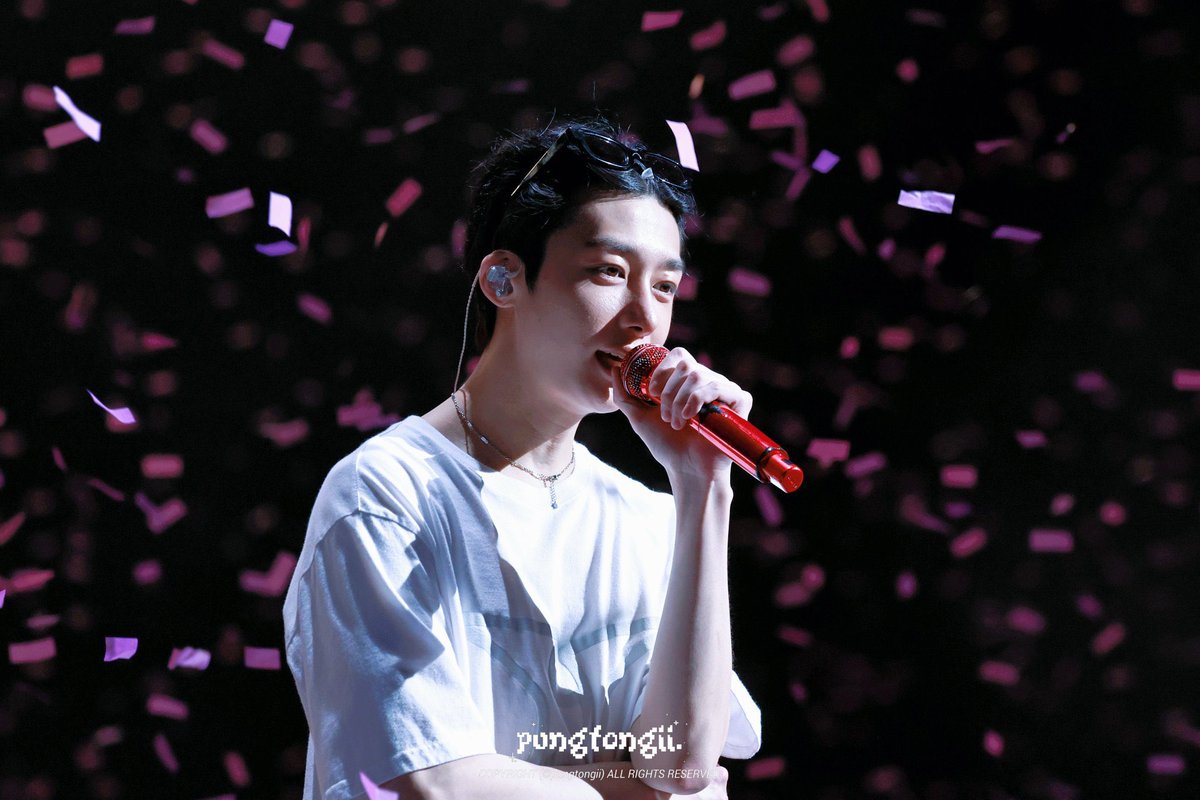 wonnieology's tweet photo. i love him so much he’s so precious ☹️☹️☹️ https://t.co/wi8rfweRCP