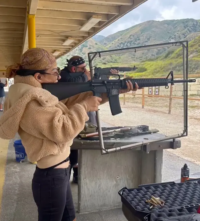 MarioNawfal's tweet photo. 🇺🇸 Hamideh Afshar and her daughter Sarinasadat Hosseiny were living their best Western lives in LA.

Hamideh is the grandniece of slain IRGC top brass Soleimani.

But that didn't stop her from living "la dolce vita."

Bikinis, jetskis, champagne, Louis Vuitton bags, partying in Miami and Vegas.

All while praising the Iranian regime, calling America the “Great Satan,” and celebrating attacks on U.S. troops.

Now, ICE has revoked their green cards and arrested them both.

Talk about cleaning house.

Source: NY Post, @visegrad24