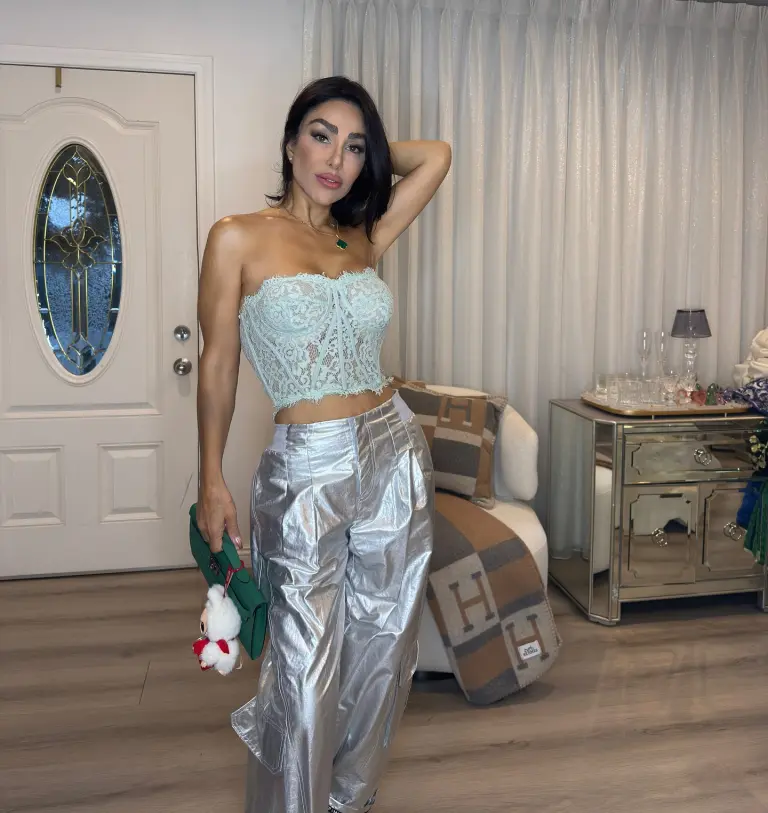MarioNawfal's tweet photo. 🇺🇸 Hamideh Afshar and her daughter Sarinasadat Hosseiny were living their best Western lives in LA.

Hamideh is the grandniece of slain IRGC top brass Soleimani.

But that didn't stop her from living "la dolce vita."

Bikinis, jetskis, champagne, Louis Vuitton bags, partying in Miami and Vegas.

All while praising the Iranian regime, calling America the “Great Satan,” and celebrating attacks on U.S. troops.

Now, ICE has revoked their green cards and arrested them both.

Talk about cleaning house.

Source: NY Post, @visegrad24