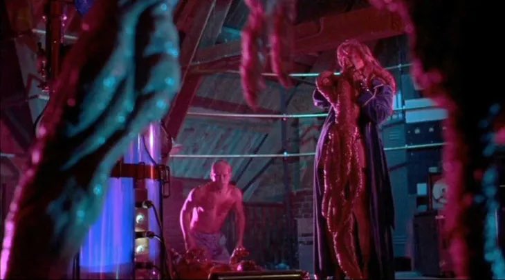 Melted_Films's tweet photo. From Beyond (1986)
Stuart Gordon https://t.co/k7tlDW5tle
