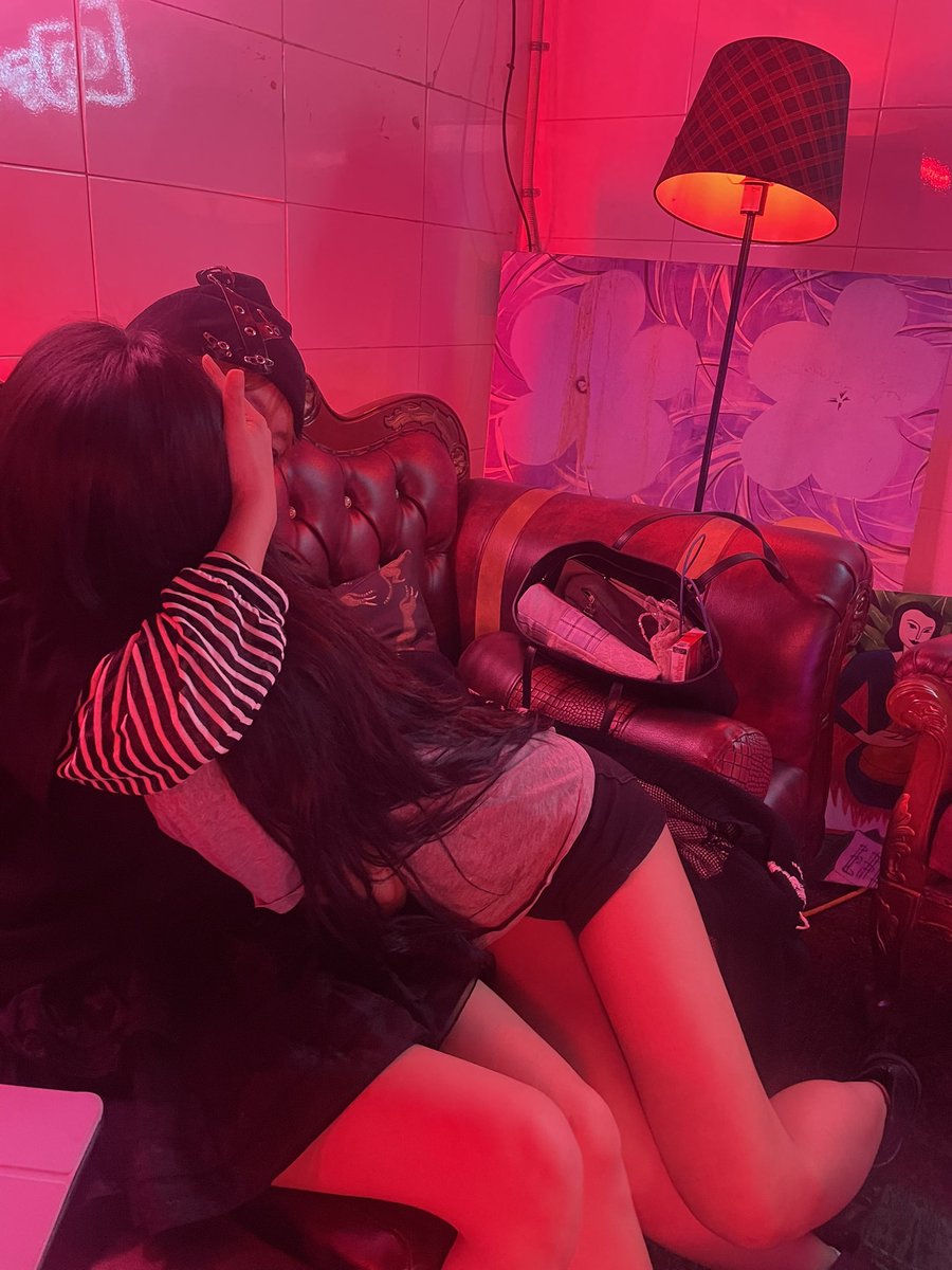 폰소라 tweet media