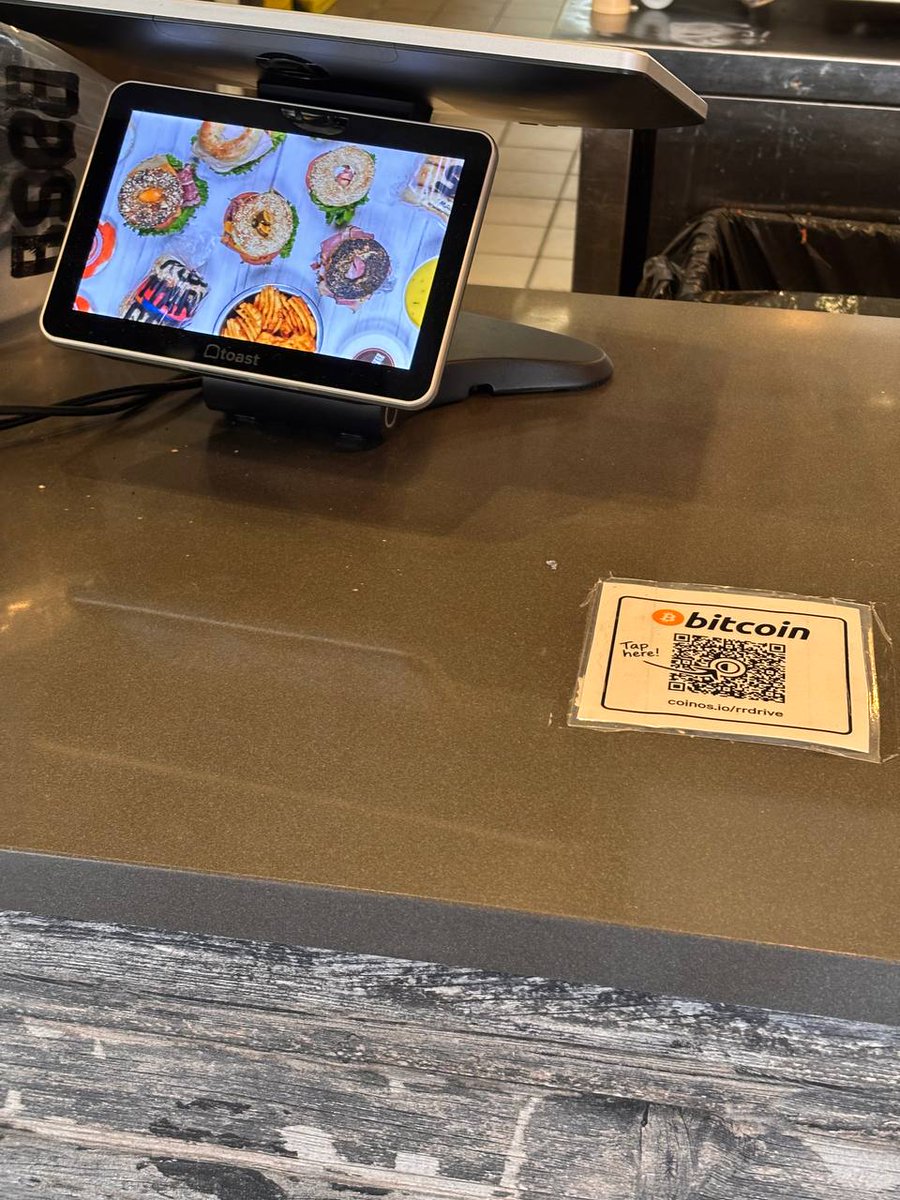 Lightning News tweet media